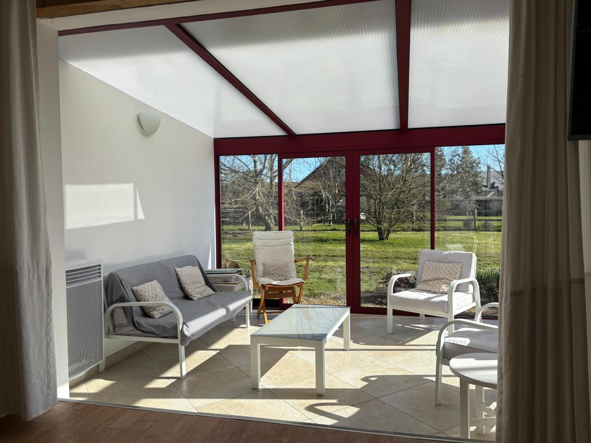 Maison De Campagne Lumineuse Spacieuse Dans Impasse Au Calme A Proximite D'Un Chateau Deux Verandas Grand Jardin Cabane Pour Velos, Pres Port En Bessin Et Bayeux, Proche Plages Du Debarquement Commes Exterior photo